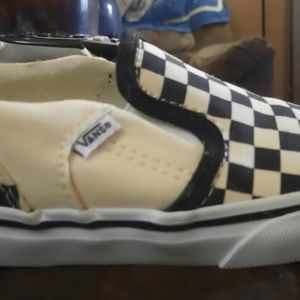 Vans checkerboard size 7